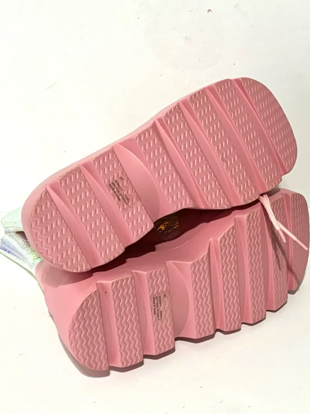 Cape Robbin X LASR Exclusive RADIO Pink Poison Pink Platform Boots Size 11